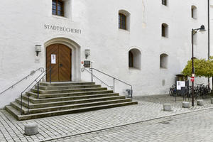 Bild vergr&ouml;&szlig;ern: Stadtb&uuml;cherei im Herzogskasten