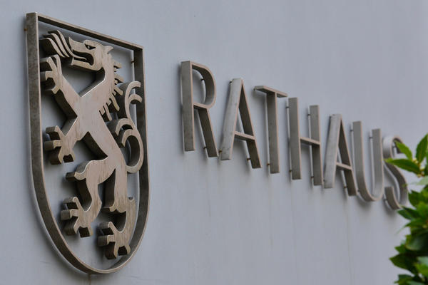 Bild vergr��ern: Neues Rathaus