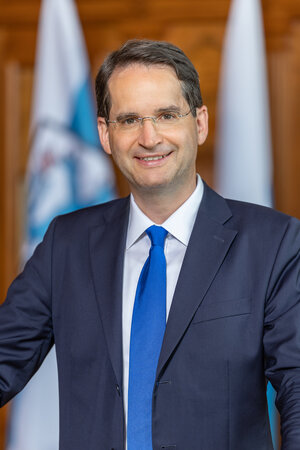 Oberb&uuml;rgermeister Dr. Michael Kern