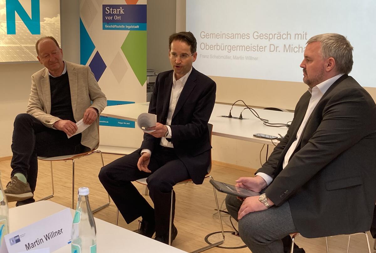 OB Kern im Gespr&auml;ch mit dem IHK Regionalausschuss