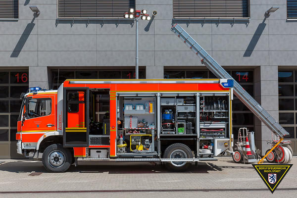 Hilfeleistungsl&ouml;schgruppen&shy;fahrzeuge (HLF) - Seitenansicht