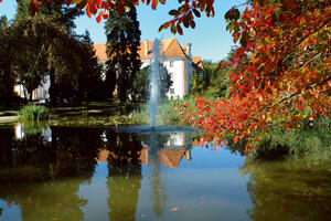 Bild vergr&ouml;&szlig;ern: Renaissance-Schloss im Stadtpark von Murska Sobota