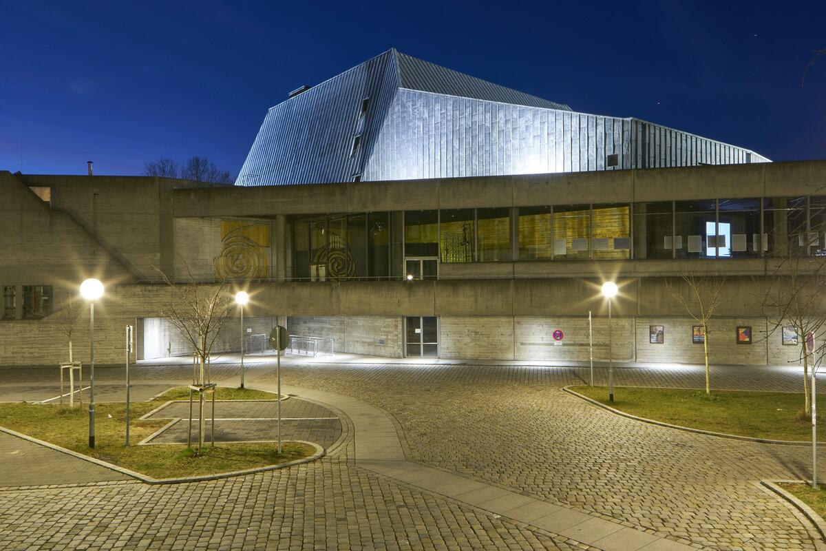 Stadttheater Ingolstadt - Au&szlig;enansicht