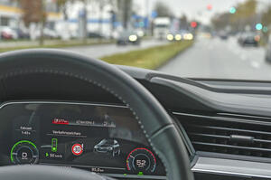 Audi vernetzt erstmals neue Modelle mit st&auml;dtischen Ampeln