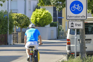 Fahrradstra&szlig;e