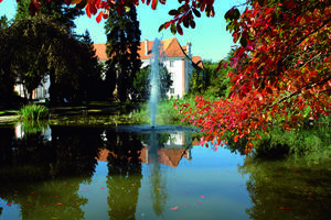 Bild vergr&ouml;&szlig;ern: Murska Sobota - Schloss im Stadtpark