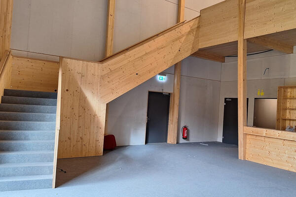 Bild vergr��ern: Holztheater St. Gallen - Aufgang zu den R�ngen