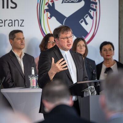 Bild vergr&ouml;&szlig;ern: Klaus Meyer, Katholischer Stadtdekan